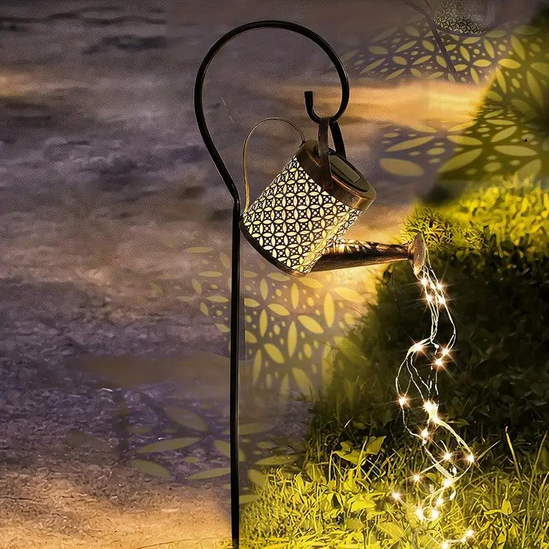 SolarSprinkle™ | Draadloze gieter lantaarn met waterstraal effect - Image 3