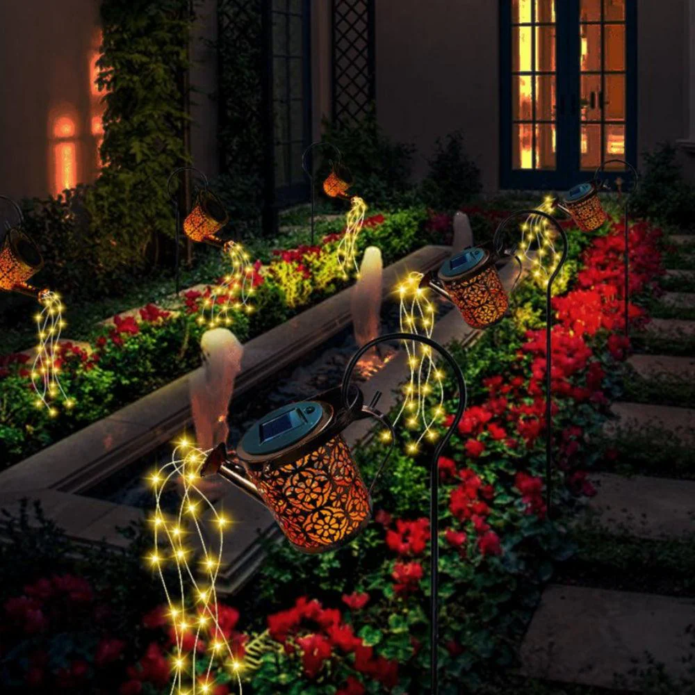 SolarSprinkle™ | Draadloze gieter lantaarn met waterstraal effect - Image 4