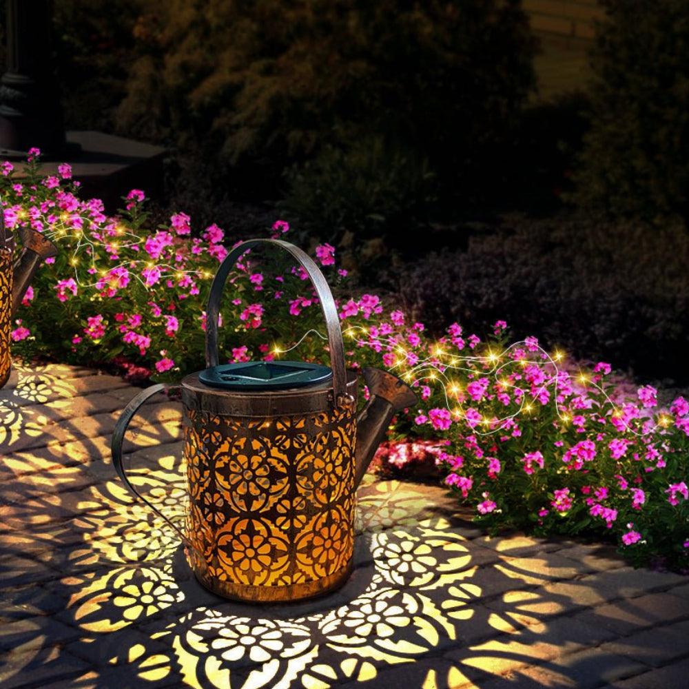 SolarSprinkle™ | Draadloze gieter lantaarn met waterstraal effect - Image 5